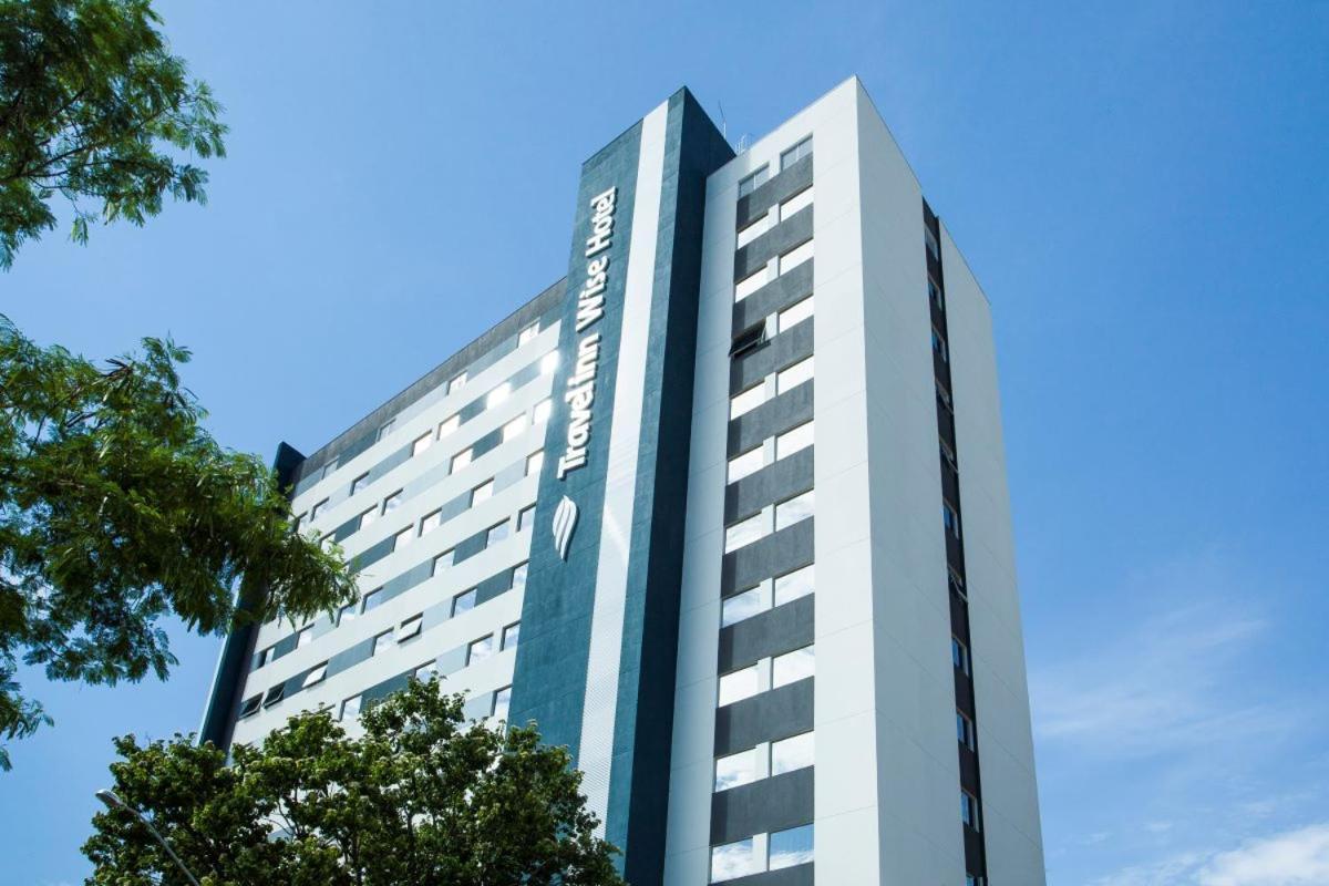 Travel Inn Hotels Wise Индаятуба Экстерьер фото